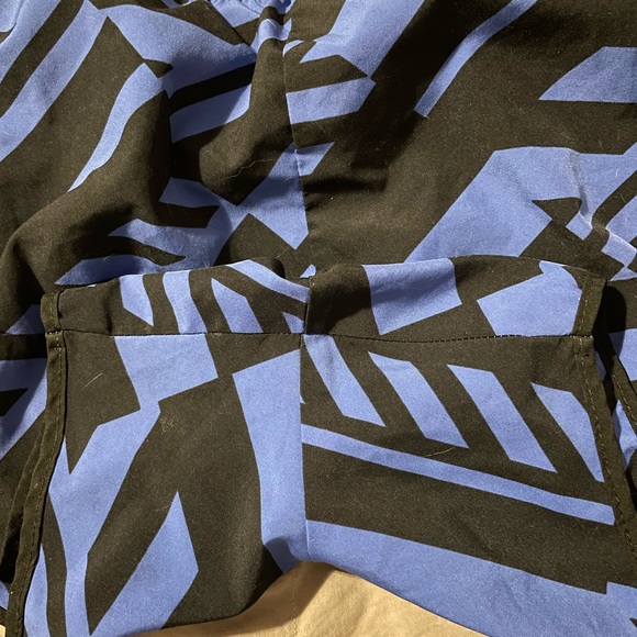 Nike Dri-Fit Women’s Running Shorts - Picture 5 of 10